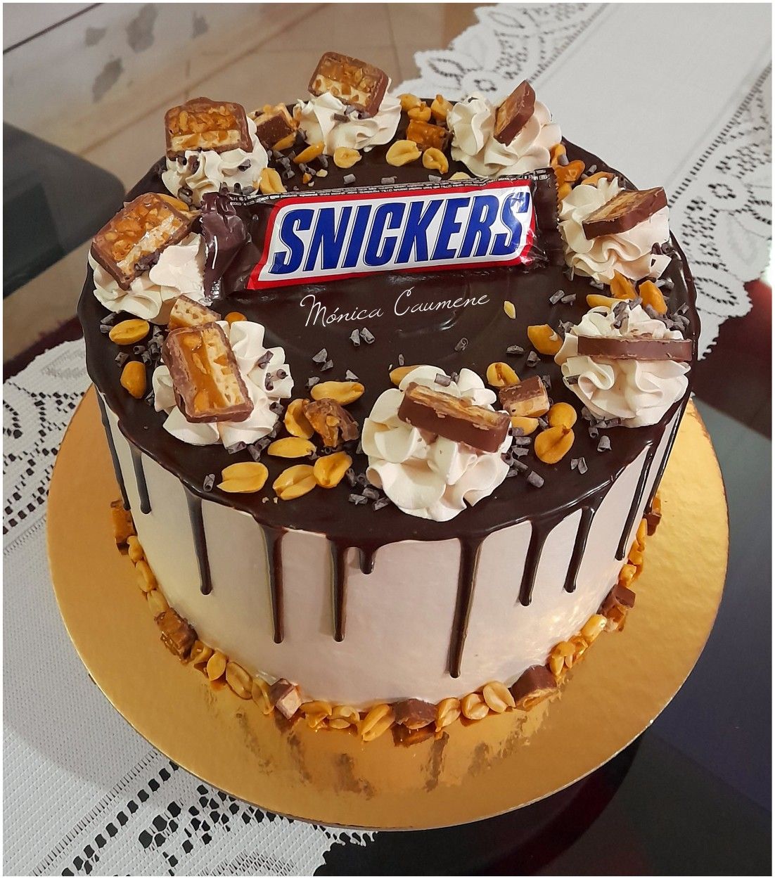 Bolo Snickers Supreme