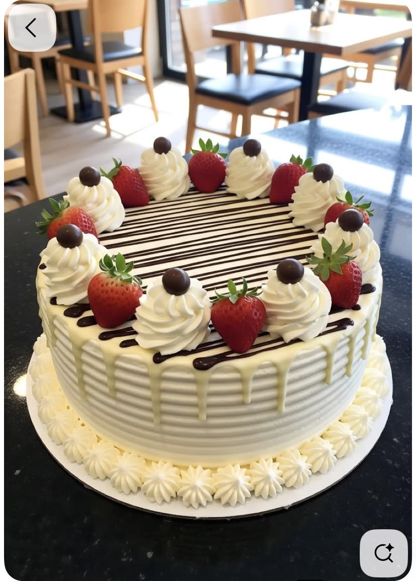 Torta Ninho com Morangos